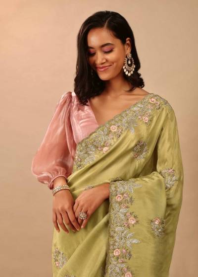 BT 1229 BY SAGAR IMPEX DESIGNER BOLLYWOOD SILK SAREE WHOLESALER IN INDIA